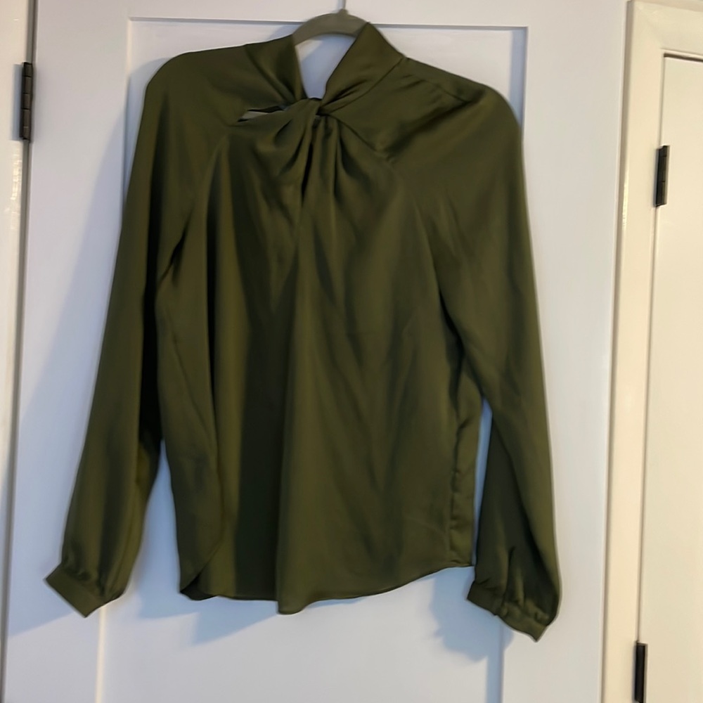 Woman’s Blouse